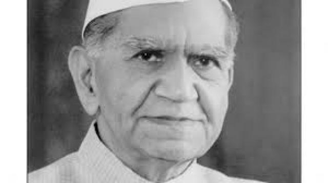  ಮಾಜಿ ರಾಷ್ಟ್ರಪತಿ ದಿವಂಗತ ಫಕ್ರುದ್ದೀನ್ ಅಲಿ ಜನ್ಮದಿನ : ರಾಷ್ಟ್ರಪತಿ ಶ್ರದ್ಧಾಂಜಲಿ